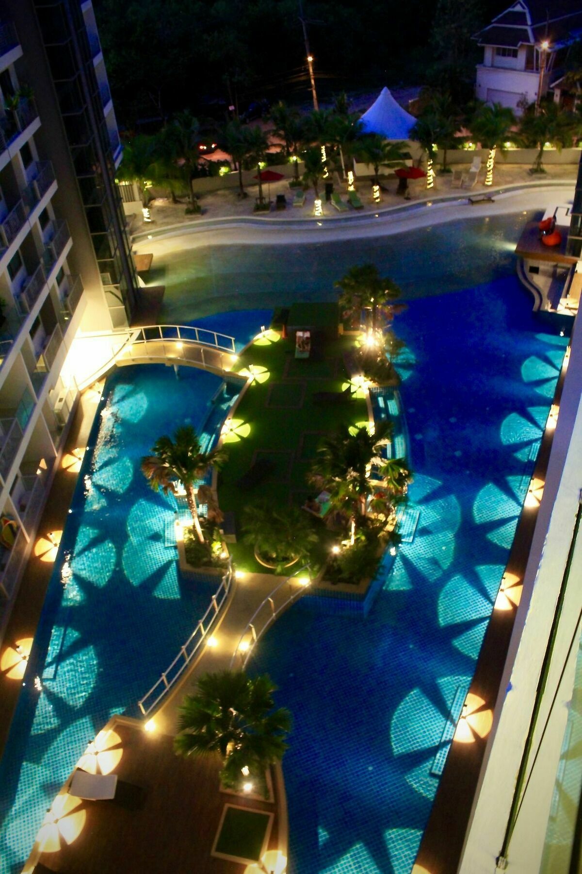 Laguna Beach Resort Джомтьен Экстерьер фото